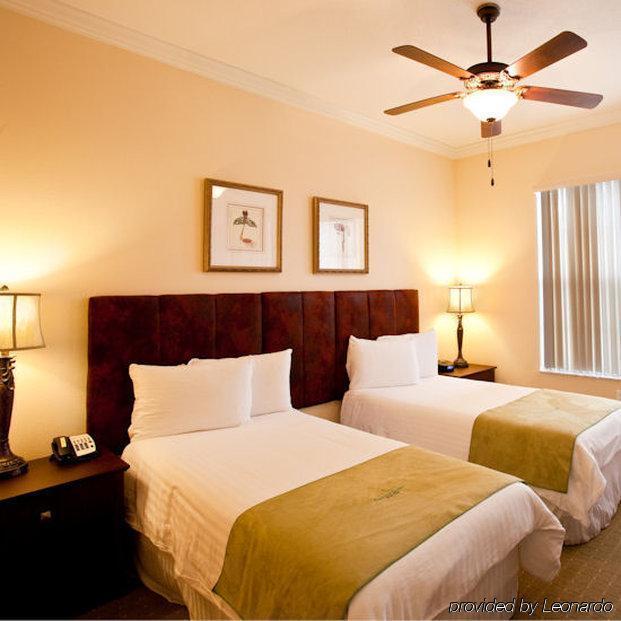 Emerald Greens Condo Resort Tampa Room photo